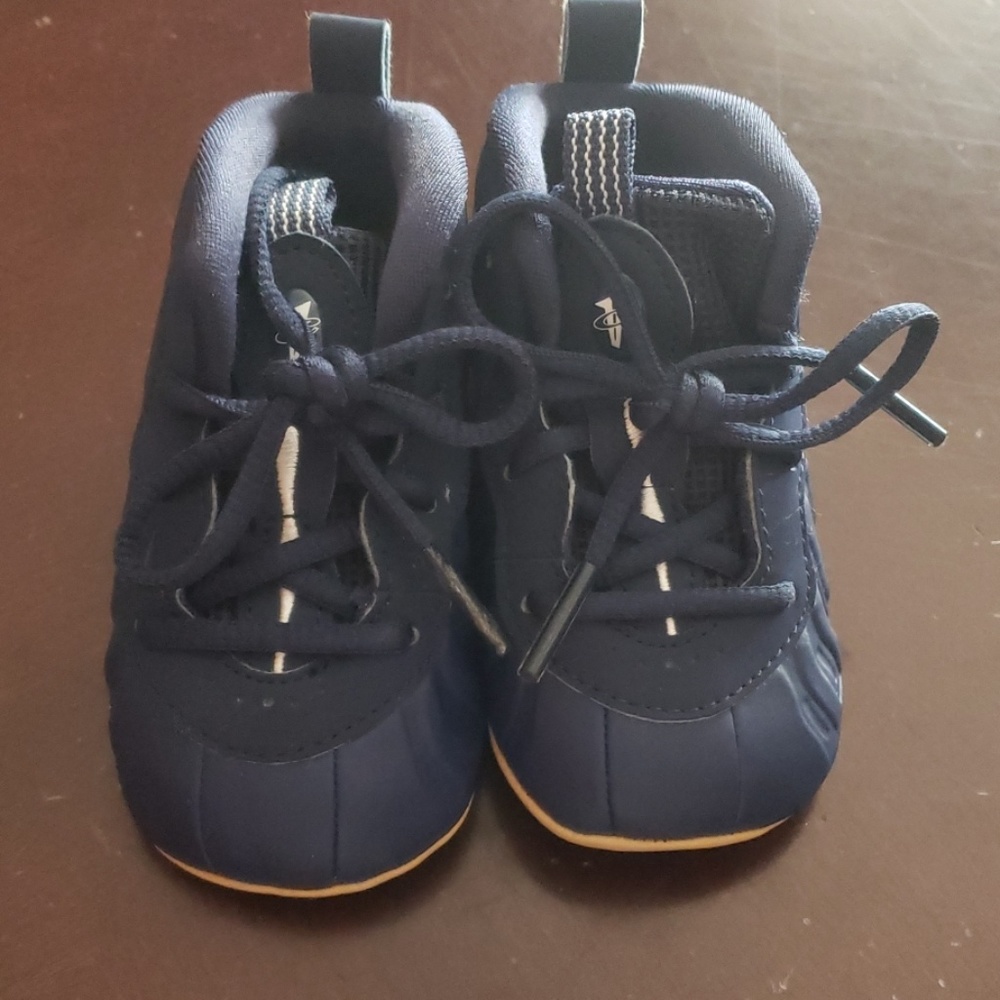 Nike Foamposite Softbottom Sneakers (infant)